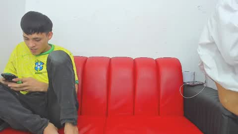 LUNA  GABI  ROBERT online show from June 2, 2026, 6:04 am