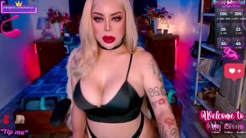 Snapshot of selina_diorxxx chatting on December 5, 2024, 4:20 am Will You Be My CumDumpster in Real Drink My Milk online show from December 5, 2024, 4:20 am