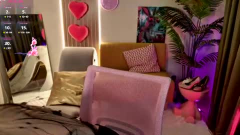 I am Lina online show from July 21, 2026, 8:05 am