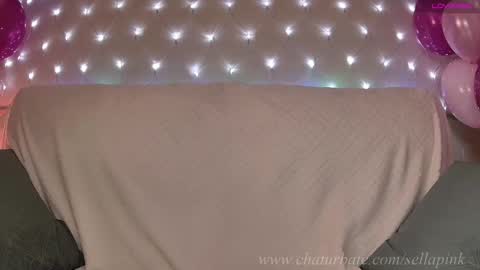 Snapshot of sellapink chatting on February 22, 2025, 9:56 am My name is Sella and im Bisexual online show from February 22, 2025, 9:56 am