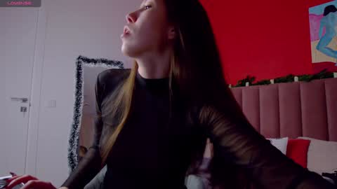 Nicole online show from December 17, 2024, 1:50 am