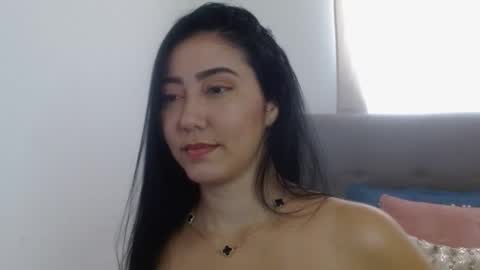 Sellena Stone online show from October 25, 2025, 3:29 pm