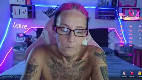 Selvaggia Del Caribe online show from June 19, 2026, 6:45 pm