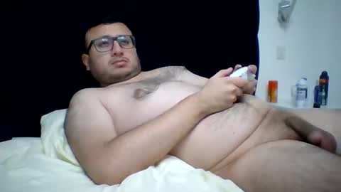 sementalpajero online show from February 6, 2025, 2:55 am