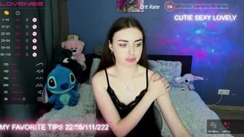 Snapshot of semurmur chatting on March 12, 2025, 5:49 pm S E M U R online show from March 12, 2025, 5:49 pm