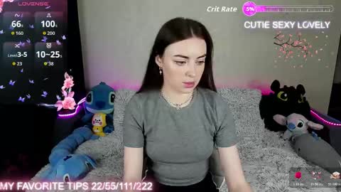 Snapshot of semurmur chatting on November 3, 2025, 11:55 am S E M U R online show from November 3, 2025, 11:55 am