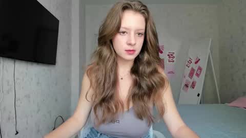 Snapshot of sen0_rita chatting on September 19, 2025, 8:27 am Ami online show from September 19, 2025, 8:27 am