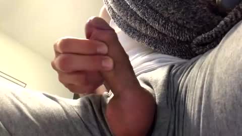 sencilloparati online show from March 27, 2026, 5:35 am