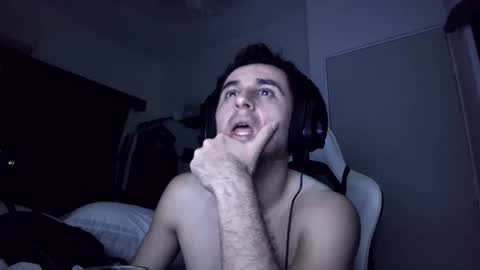 Snapshot of senitzzu chatting on January 2, 2025, 7:33 am PAJACONTROL online show from January 2, 2025, 7:33 am