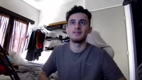 Snapshot of senitzzu chatting on January 25, 2025, 7:07 pm PAJACONTROL online show from January 25, 2025, 7:07 pm