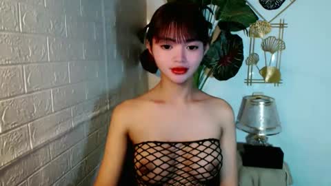 Snapshot of sensational_yeng chatting on May 31, 2026, 5:53 pm sensational_yeng online show from May 31, 2026, 5:53 pm