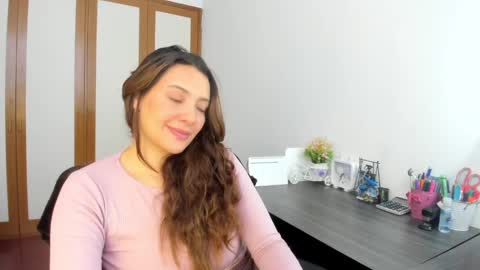 Samantha -  online show from December 2, 2024, 6:21 pm