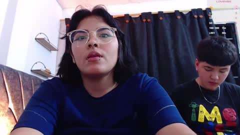 Camille and sophie online show from December 3, 2024, 4:36 am