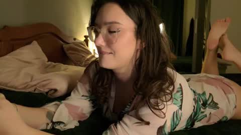 Jasmine online show from February 14, 2025, 7:54 pm