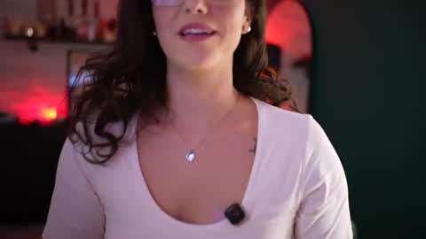 Snapshot of sensual_jassmine chatting on July 19, 2026, 3:38 pm Jasmine online show from July 19, 2026, 3:38 pm