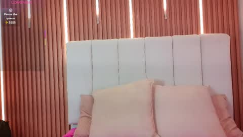 Snapshot of sensual_kim77 chatting on May 9, 2026, 12:43 pm Sensual Kim77 online show from May 9, 2026, 12:43 pm