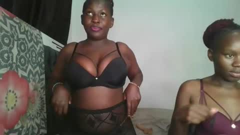 Snapshot of sensual_ria chatting on March 26, 2026, 6:35 pm sensual_ria online show from March 26, 2026, 6:35 pm