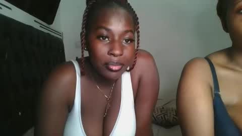 Snapshot of sensual_ria chatting on April 8, 2026, 11:48 pm sensual_ria online show from April 8, 2026, 11:48 pm