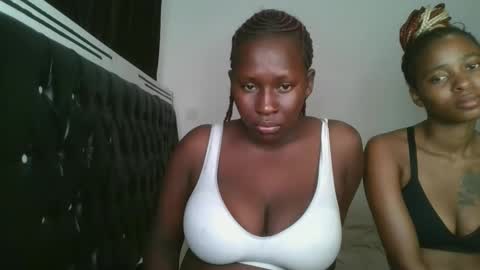 Snapshot of sensual_ria chatting on April 28, 2026, 8:14 pm sensual_ria online show from April 28, 2026, 8:14 pm