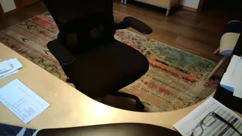 Snapshot of sensualgentlem chatting on January 17, 2026, 11:30 pm Sensually Yours online show from January 17, 2026, 11:30 pm