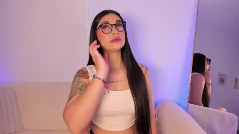 sensualhaven_ online show from May 3, 2026, 6:03 pm