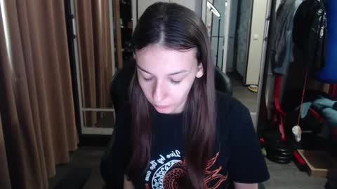 senxual__ online show from September 24, 2025, 7:23 am