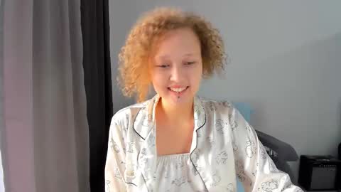 senya_sol online show from February 19, 2026, 9:38 am