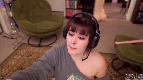 Snapshot of serareads chatting on January 5, 2025, 5:09 am SeraReads online show from January 5, 2025, 5:09 am