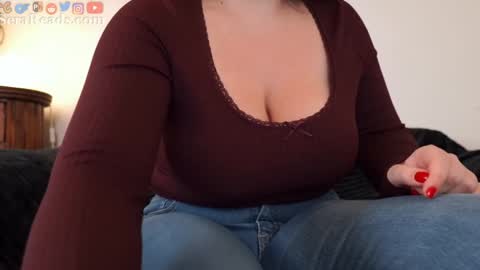 Snapshot of serareads chatting on November 29, 2025, 4:04 am SeraReads online show from November 29, 2025, 4:04 am