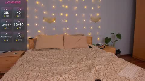 Alisha  Kevin online show from February 8, 2025, 9:03 am