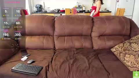 Snapshot of serdron_ chatting on June 25, 2026, 6:51 am Alisha Kevin online show from June 25, 2026, 6:51 am