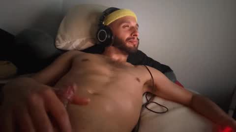 serebob4 online show from March 8, 2026, 9:29 pm