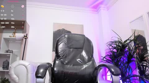 Snapshot of serena___ chatting on January 25, 2025, 9:26 am serena___ online show from January 25, 2025, 9:26 am