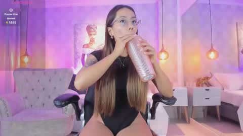 Snapshot of serena___ chatting on January 12, 2026, 3:34 am serena___ online show from January 12, 2026, 3:34 am