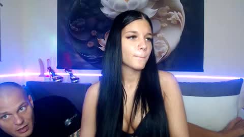 serenaandryan online show from September 14, 2025, 6:51 pm