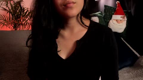 Snapshot of serenity_day chatting on December 4, 2024, 12:30 am Serenity online show from December 4, 2024, 12:30 am