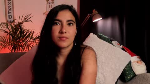 Snapshot of serenity_day chatting on December 6, 2024, 2:46 am Serenity online show from December 6, 2024, 2:46 am