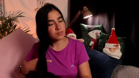 Snapshot of serenity_day chatting on December 10, 2024, 1:54 am Serenity online show from December 10, 2024, 1:54 am