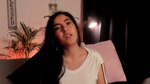 Snapshot of serenity_day chatting on February 2, 2025, 1:23 am Serenity online show from February 2, 2025, 1:23 am