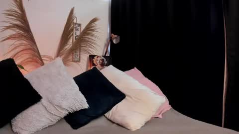 Snapshot of serenity_day chatting on November 13, 2025, 5:56 pm Serenity online show from November 13, 2025, 5:56 pm