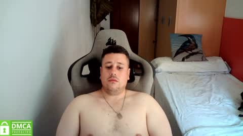 Snapshot of sergio95n chatting on June 25, 2026, 1:04 pm Pollos online show from June 25, 2026, 1:04 pm