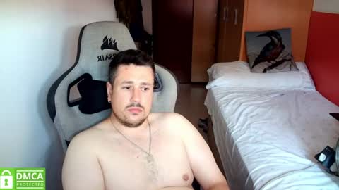 Snapshot of sergio95n chatting on July 5, 2026, 2:13 pm Pollos online show from July 5, 2026, 2:13 pm