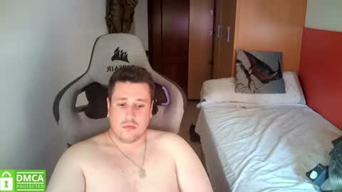 Snapshot of sergio95n chatting on July 14, 2026, 5:29 pm Pollos online show from July 14, 2026, 5:29 pm