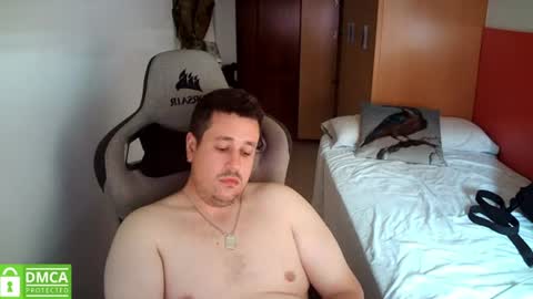 Snapshot of sergio95n chatting on July 17, 2026, 4:12 pm Pollos online show from July 17, 2026, 4:12 pm