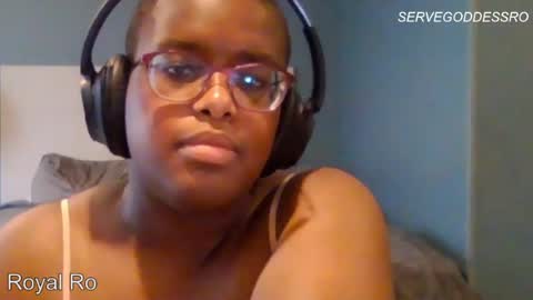 Snapshot of servegoddessro chatting on June 28, 2026, 4:46 pm servegoddessro online show from June 28, 2026, 4:46 pm