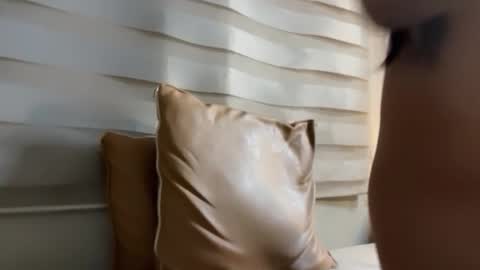 service_dolly69 online show from March 16, 2026, 7:40 pm