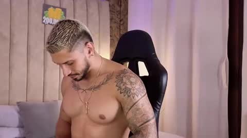 HEY IM SETH online show from January 8, 2025, 1:00 am