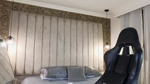 HEY IM SETH online show from January 17, 2025, 2:08 am