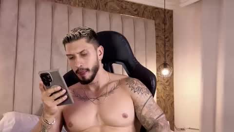 HEY IM SETH online show from January 30, 2025, 11:24 pm