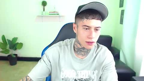 Thomas online show from November 14, 2025, 4:06 pm